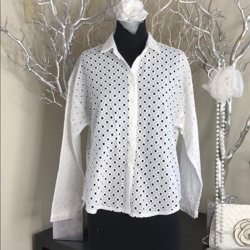 Gorgeous unique style blouse